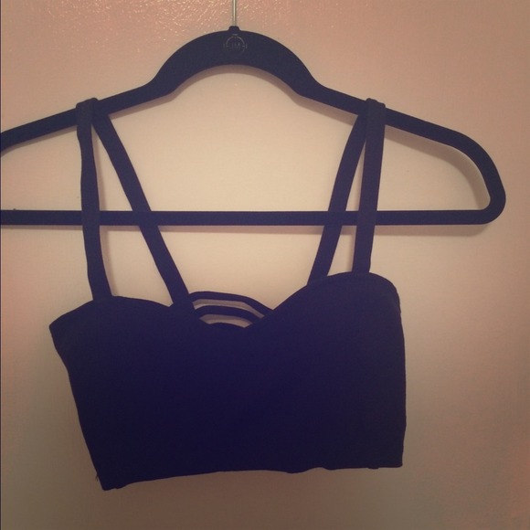 AUTHENTIC BRANDY MELVILLE BRALETTE