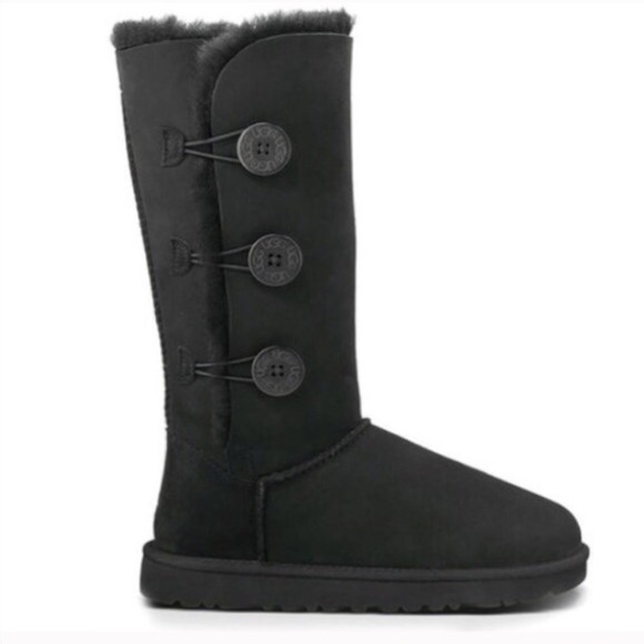 UGG Boots - Ugg authentic Bailey button triplet boots Sz 8 new