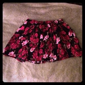 Brand new wet seal black & red floral skater skirt