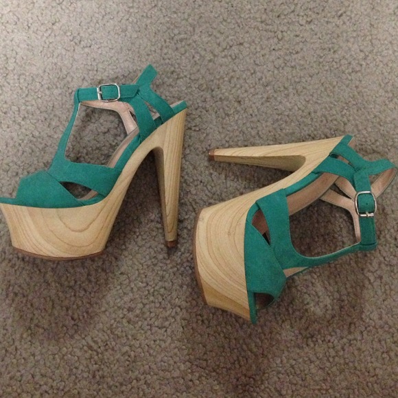 Qupid Heels