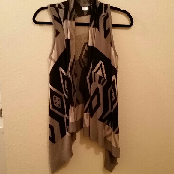 Aztec knit vest