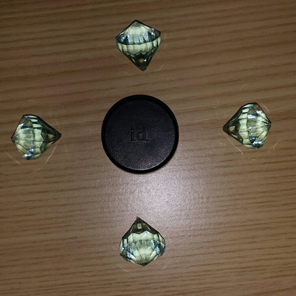 Bare Minerals Glimmer. Bikini Beach *2 for $15*