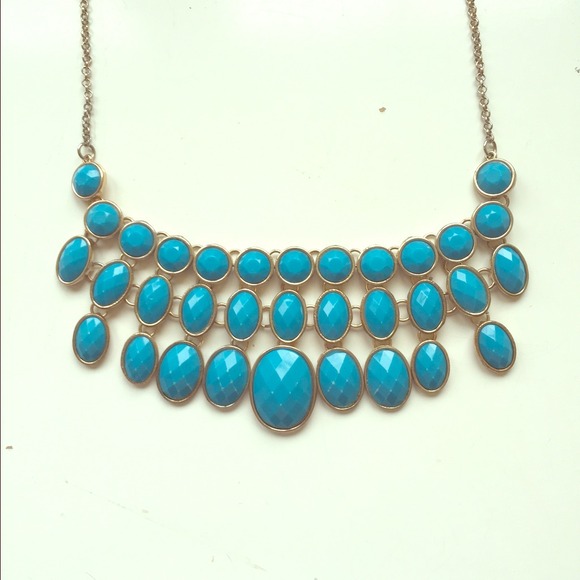 H&M Jewelry - Beautiful Light Blue Statement Necklace