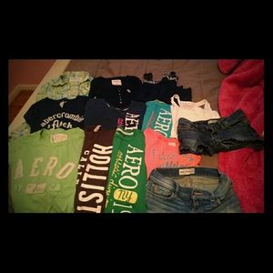 *****SOLD********Large lot of girls clothes.