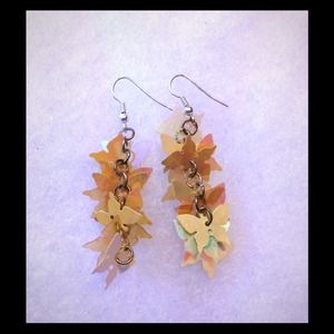 ($1) earrings
