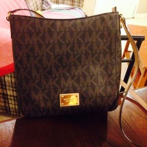Michael Kors cross body bag