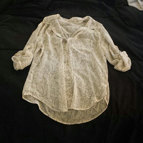 Broadway & Broome classy button up
