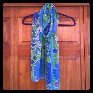 Vera Bradley Blue/green flowered scarf