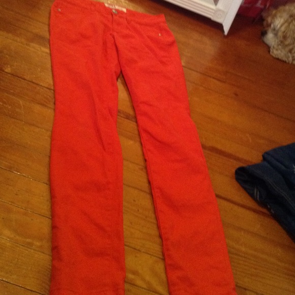 Red jeans - Picture 3 of 3