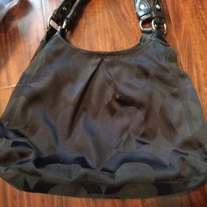 Coach tote authentic