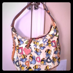 Dooney & Bourke small purse