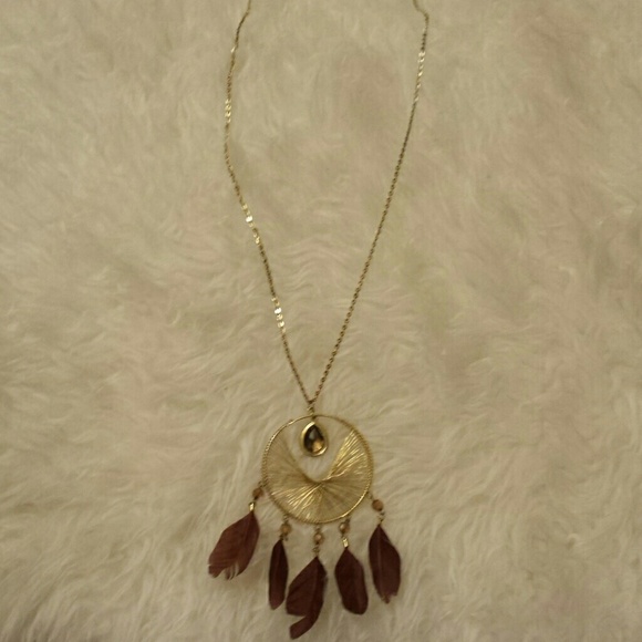 ❌SOLD❌ Dream Catcher Necklace - Picture 3 of 3