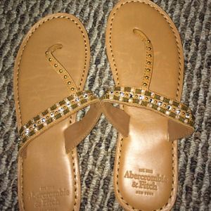 A&F sandals size 6/7