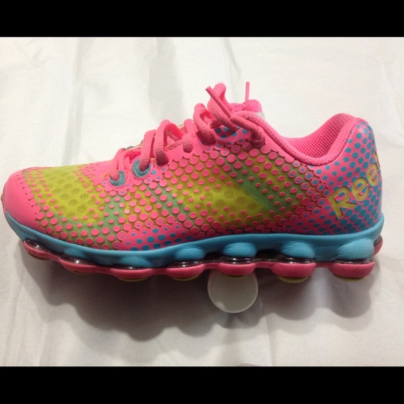 REEBOK Women's Running Shoe Size 7