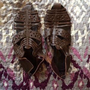 Size 10 dark brown strappy sandals