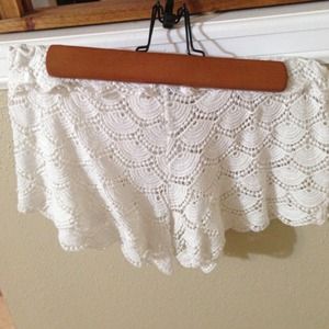 White lace shorts