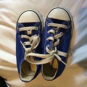 Blue converse.