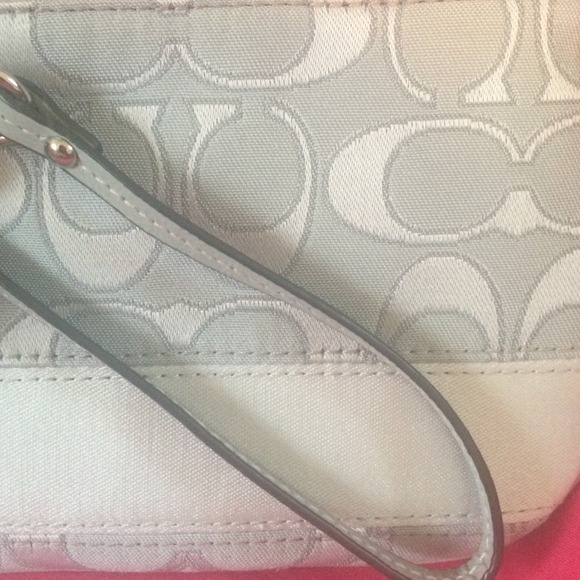 Coach Wristlet - Picture 2 of 3