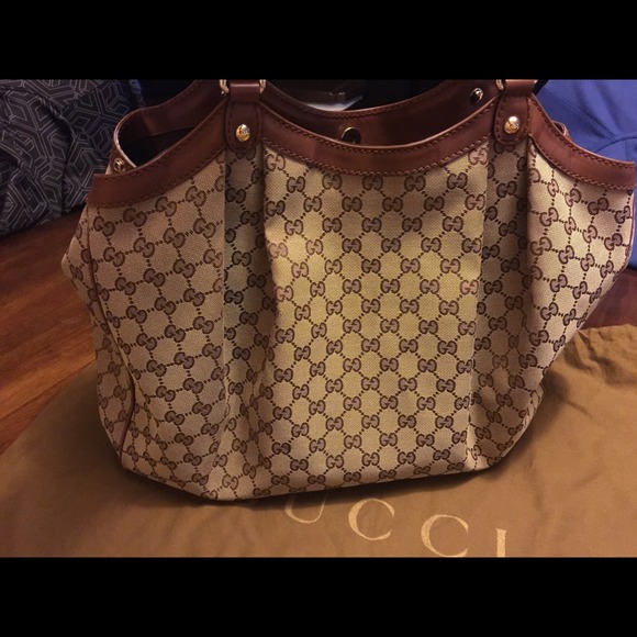 Large Surkey Hobo Gucci Bag with wallet - Picture 4 of 4