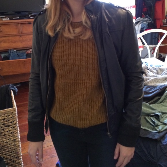 Faux leather jacket - Picture 4 of 4