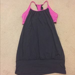 Lululemon no limits tank