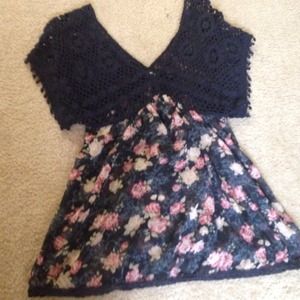 Vintage looking  peasant top