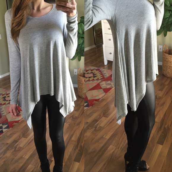 SOLD Grey Loose Long Sleeve Asymmetric Top - Picture 2 of 4