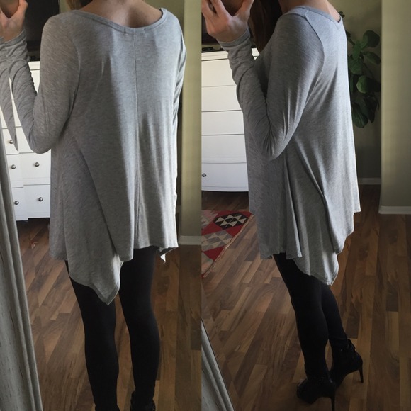 SOLD Grey Loose Long Sleeve Asymmetric Top - Picture 3 of 4