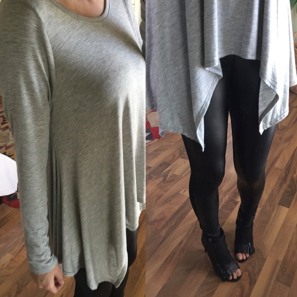 SOLD Grey Loose Long Sleeve Asymmetric Top - Picture 4 of 4