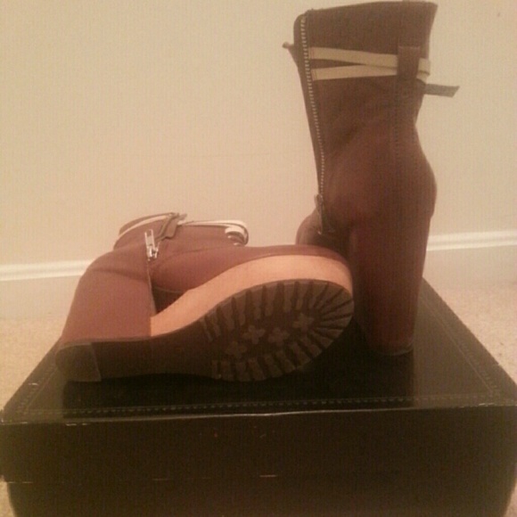 Booties - Picture 3 of 3