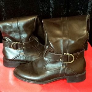 Aerosols Riding Boots