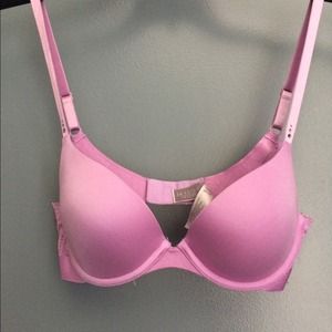Victoria's Secreat 34B bra
