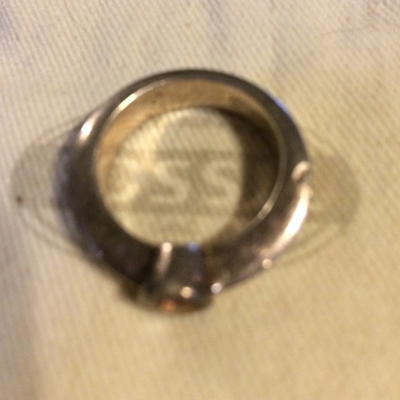 Fossil silver ring size 6 with pink stone - Picture 2 of 4