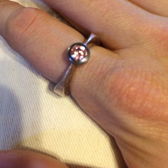 Fossil silver ring size 6 with pink stone - Picture 3 of 4
