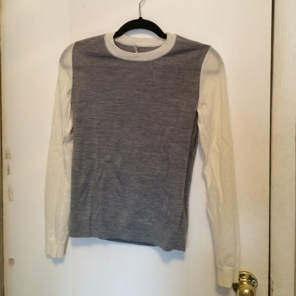 Color block sweater