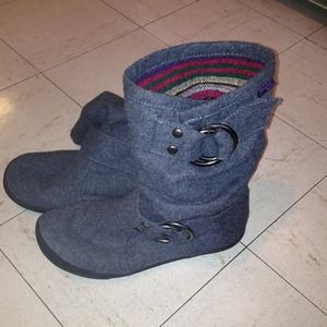 Blowfish size 8 gray boots