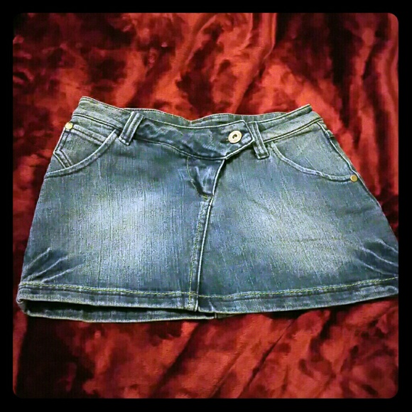 Denim skirt
