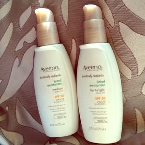 Aveeno moisturizer SPF 30