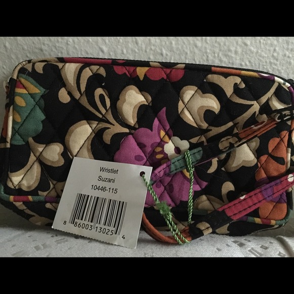 Vera Bradley wristlet BNWT