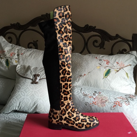 Vaneli  leather camel/blk thigh high boots