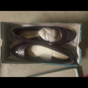 Purple low heels brand new