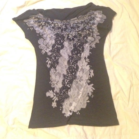 Express casual T- shirt.