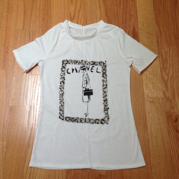 Chanel t-shirt