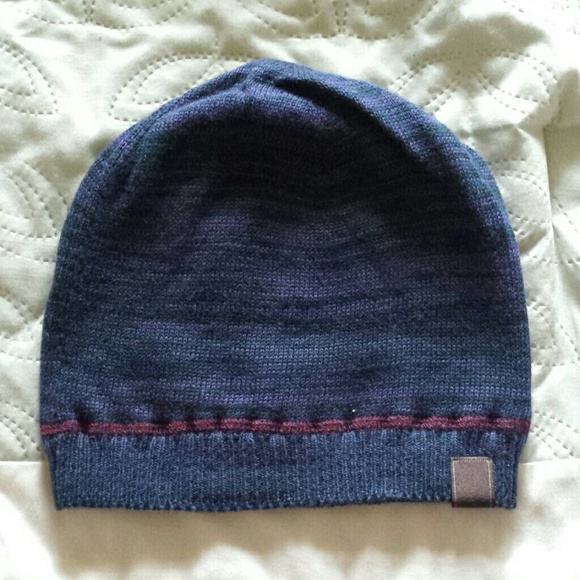 UGG Accessories - Beanie