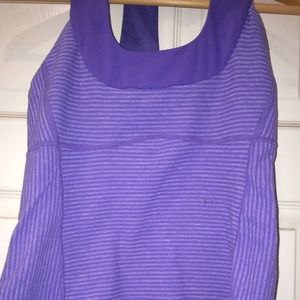Lululemon workout top