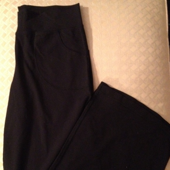 Lululemon lounge pants size 8 tall