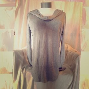 Grecian like silver sweater