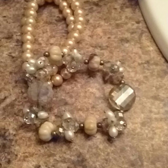 Jewelry - Picture 4 of 4