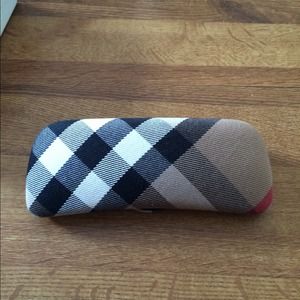 Burberry eye glasses case
