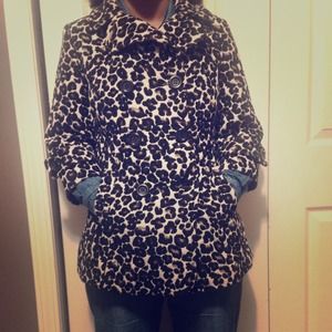 Beautiful cheetah print double breasted pea coat!